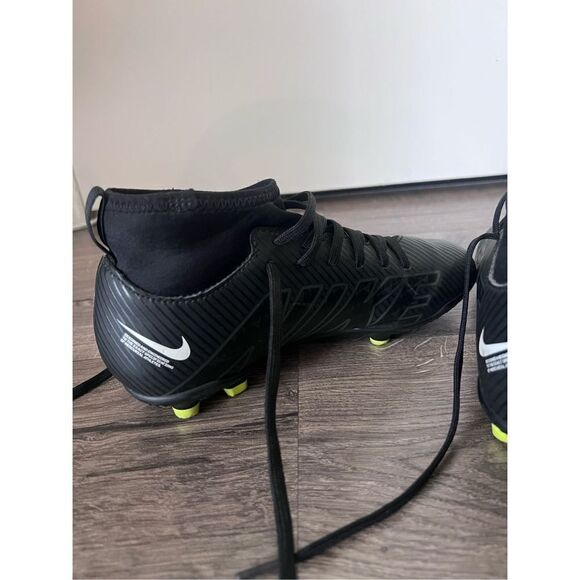 Nike Men's Multi-Ground Soccer Cleats size 3.5 - Picture 3 of 7